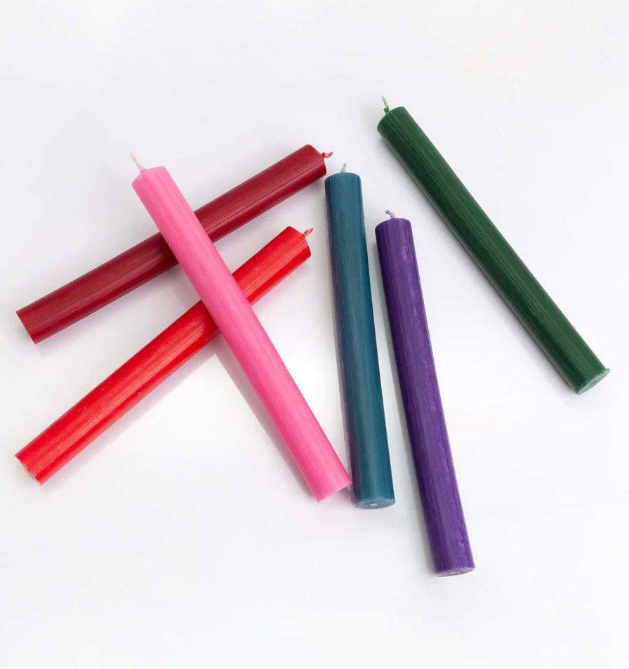 Bulk Solid Colour Dinner Candles - Rustic Red - Pack of 10 - Imagen 4